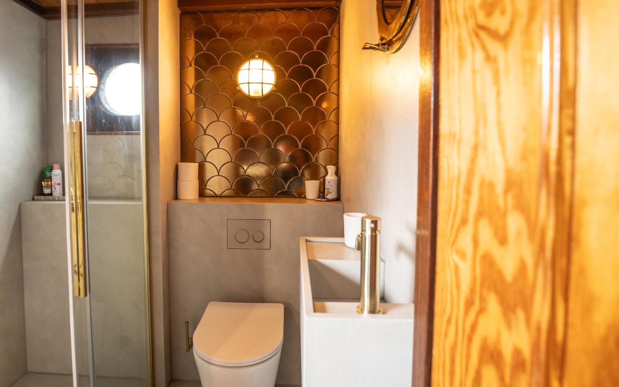 Houseboat-Amsterdam-Classic エクステリア 写真