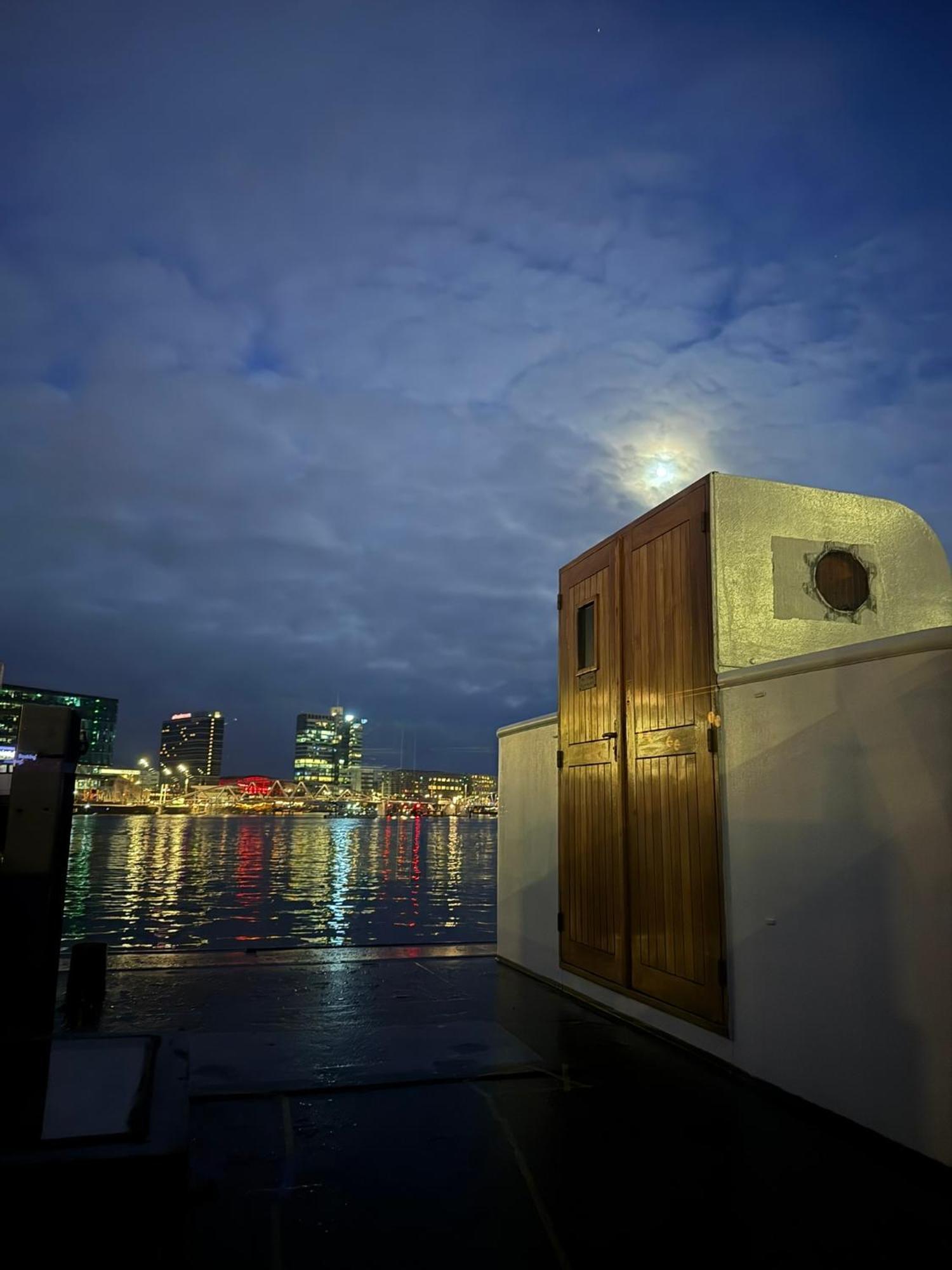 Houseboat-Amsterdam-Classic エクステリア 写真
